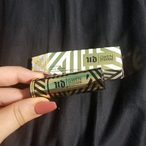 Urban Decay x Gwen Stefani Ex-Girlfriend Lipstick